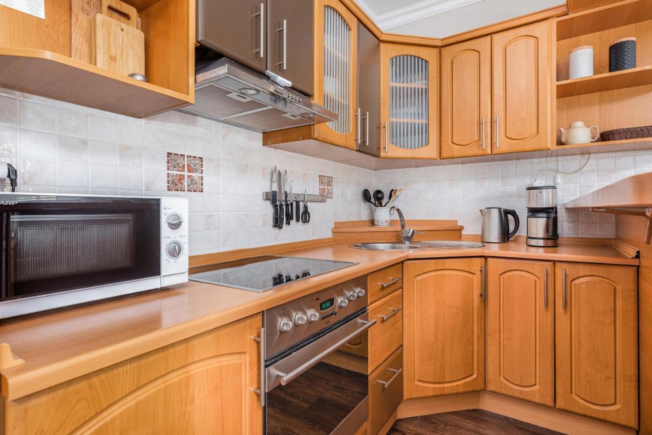 Modern Apartment With Balcony In Swinoujscie Center By Noclegi Renters エクステリア 写真